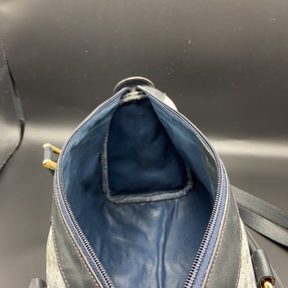 ……….SOLD ‼️ Vintage Gucci Handbag - Picture 14 of 16